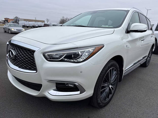 2018 Infiniti QX60  AWD photo