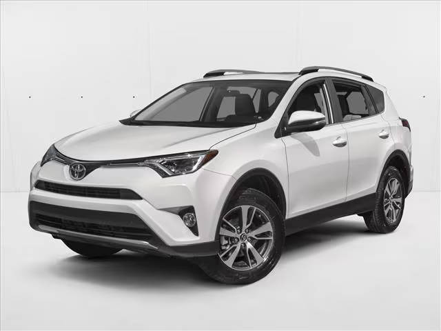 2018 Toyota RAV4 XLE AWD photo
