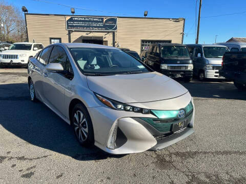 2018 Toyota Prius Prime Premium FWD photo