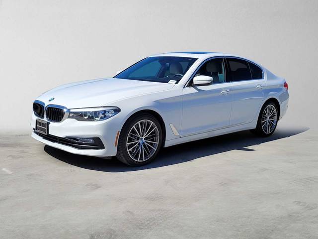2018 BMW 5 Series 530i RWD photo