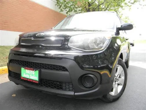 2018 Kia Soul Base FWD photo