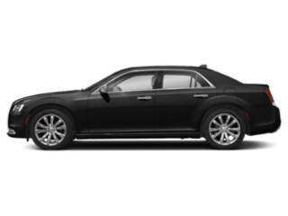 2018 Chrysler 300 Touring L RWD photo