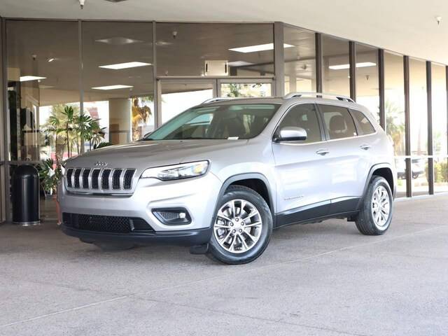 2019 Jeep Cherokee Latitude Plus FWD photo