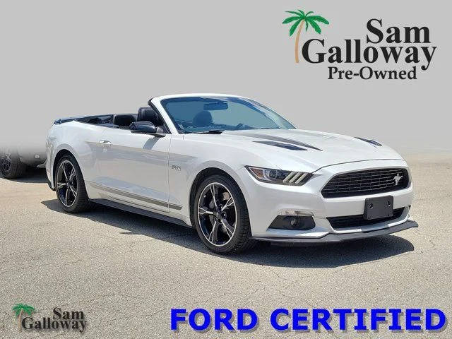 2017 Ford Mustang GT Premium RWD photo