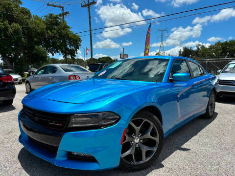 2015 Dodge Charger SXT RWD photo