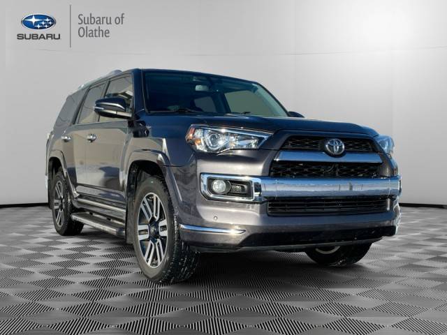 2018 Toyota 4Runner Limited 4WD photo