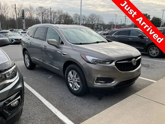 2018 Buick Enclave Essence FWD photo