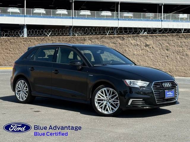 2018 Audi A3 e-tron Premium FWD photo