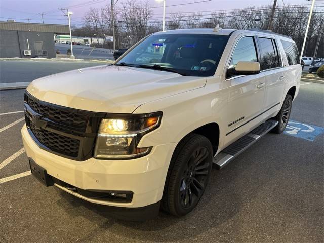 2018 Chevrolet Suburban LT 4WD photo