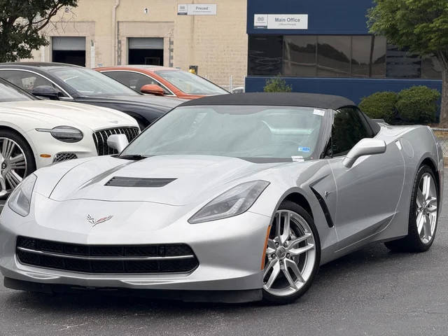 2019 Chevrolet Corvette 2LT RWD photo
