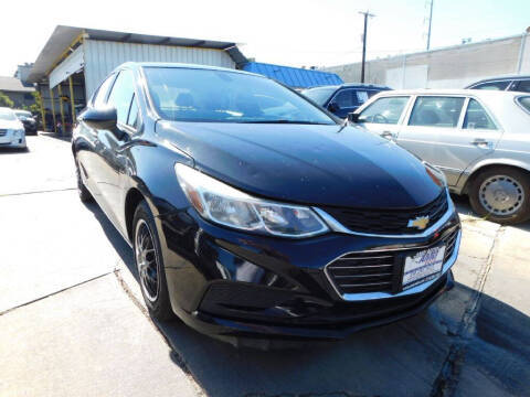 2018 Chevrolet Cruze LS FWD photo