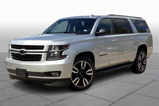 2018 Chevrolet Suburban LT RWD photo