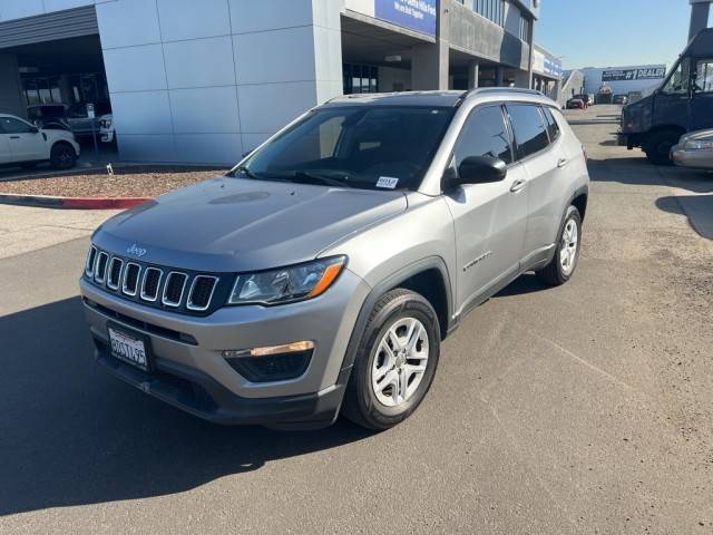 2018 Jeep Compass Sport FWD photo