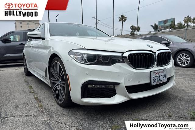 2018 BMW 5 Series 540i RWD photo