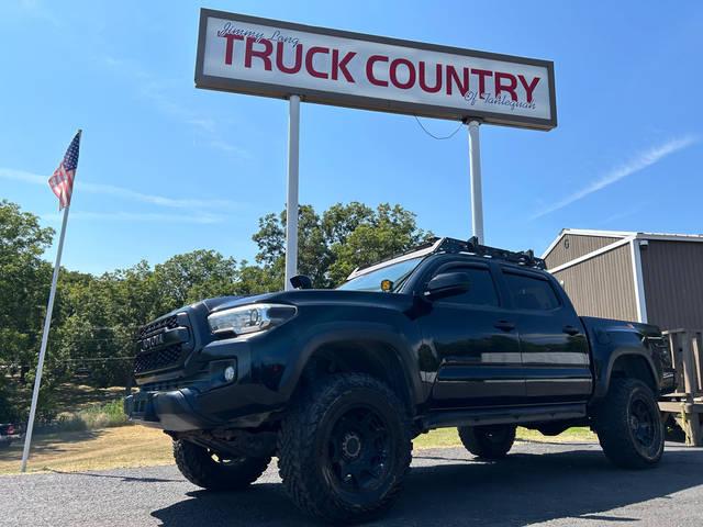 2018 Toyota Tacoma TRD Off Road 4WD photo