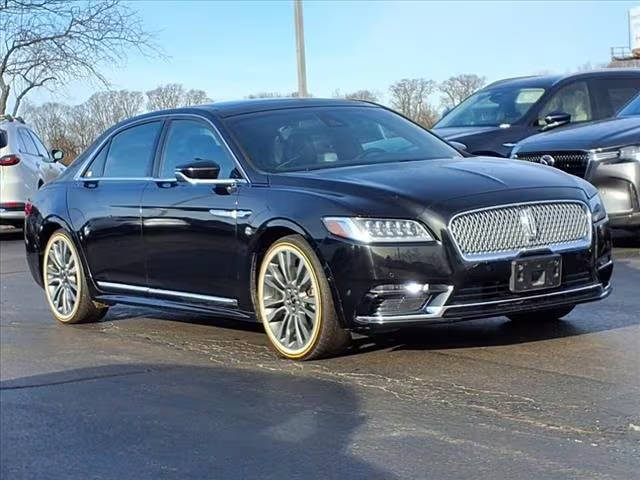 2017 Lincoln Continental Reserve AWD photo