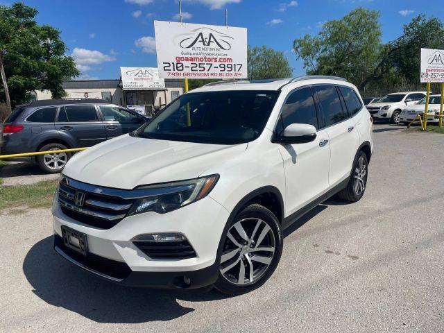2018 Honda Pilot Touring FWD photo