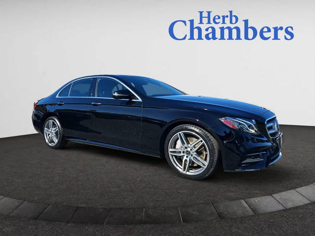 2018 Mercedes-Benz E-Class E 300 AWD photo