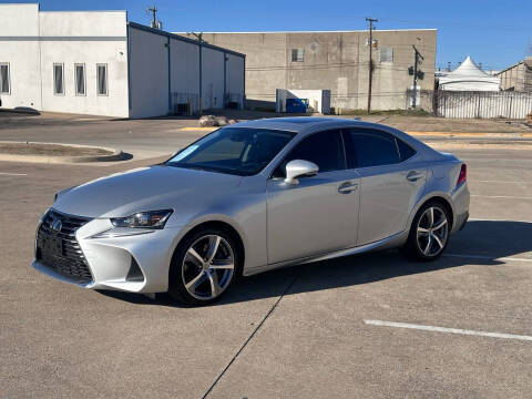 2018 Lexus IS IS 300 AWD photo