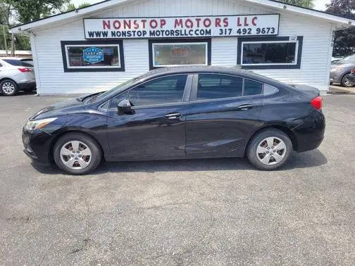 2018 Chevrolet Cruze LS FWD photo