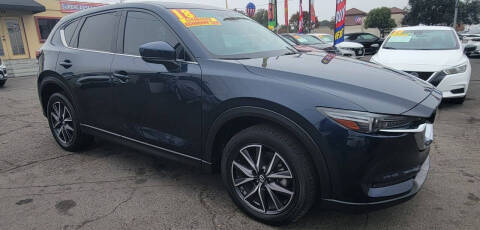 2018 Mazda CX-5 Grand Touring AWD photo