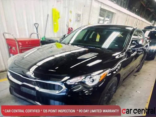 2018 Kia Stinger Base AWD photo