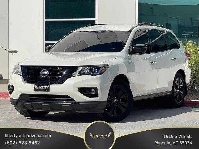 2018 Nissan Pathfinder SL FWD photo