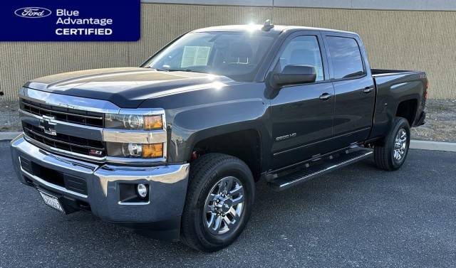 2018 Chevrolet Silverado 2500HD LT 4WD photo