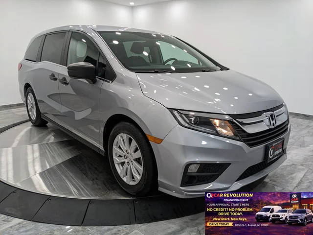 2018 Honda Odyssey LX FWD photo