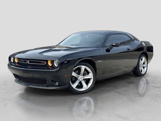 2018 Dodge Challenger R/T RWD photo