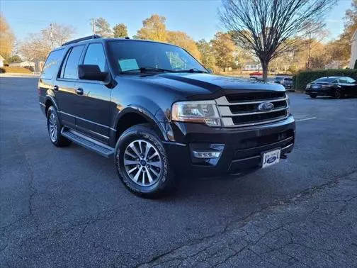 2017 Ford Expedition XLT 4WD photo