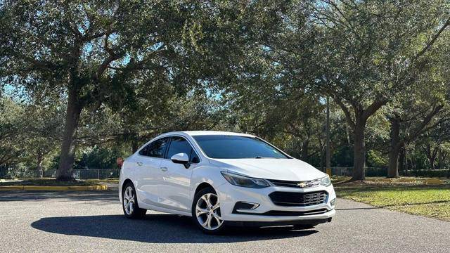 2017 Chevrolet Cruze Premier FWD photo