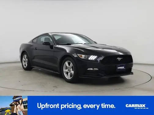 2016 Ford Mustang V6 RWD photo