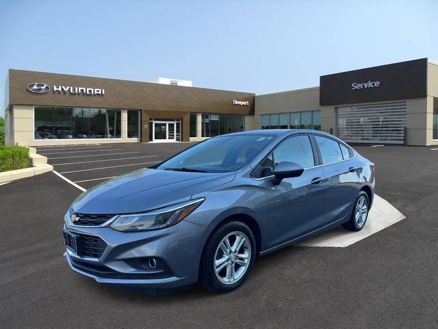 2018 Chevrolet Cruze LT FWD photo