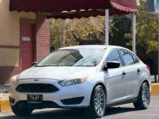 2018 Ford Focus S FWD photo
