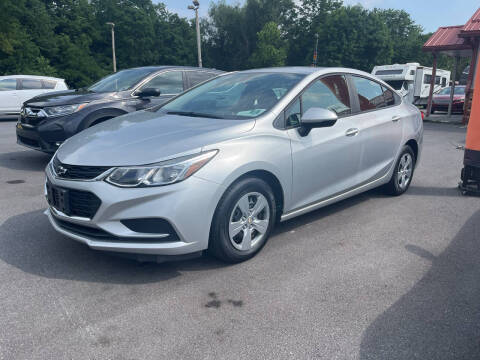 2018 Chevrolet Cruze LS FWD photo