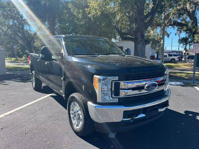 2017 Ford F-250 Super Duty XLT 4WD photo