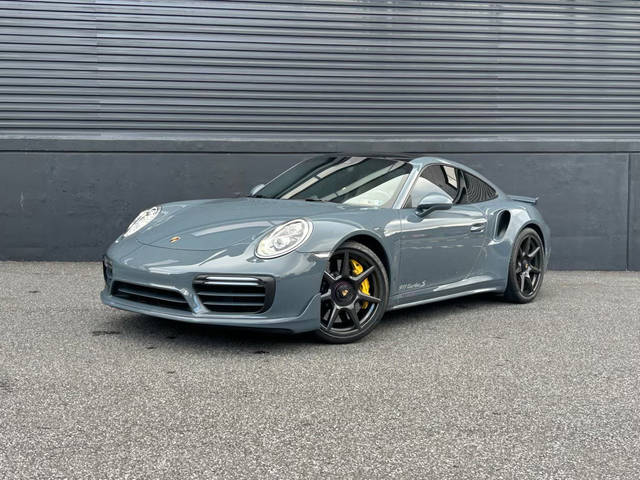 2018 Porsche 911 Turbo AWD photo