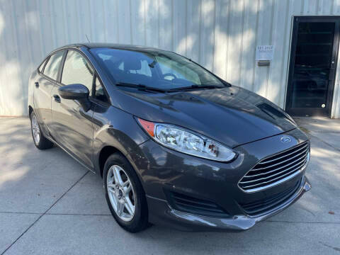 2018 Ford Fiesta SE FWD photo