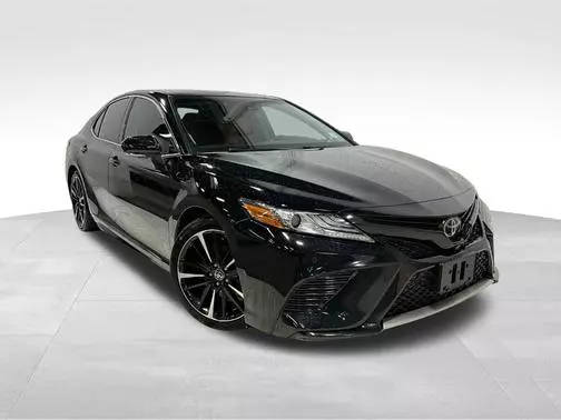 2018 Toyota Camry XSE V6 FWD photo