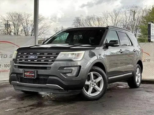 2016 Ford Explorer XLT 4WD photo