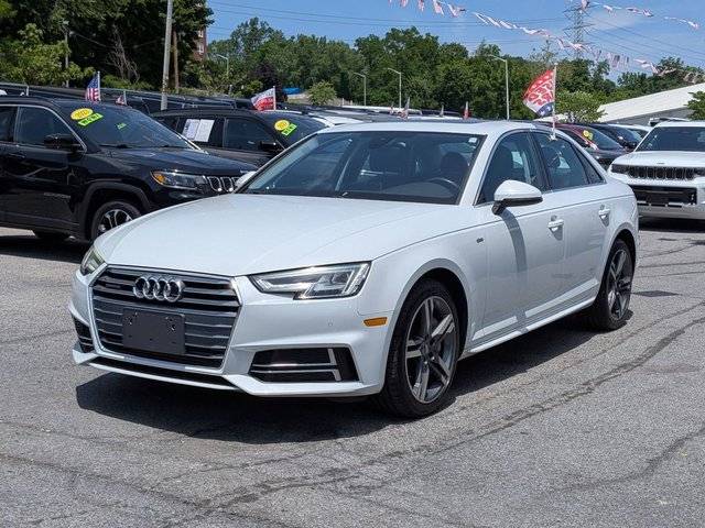 2018 Audi A4 Premium Plus AWD photo