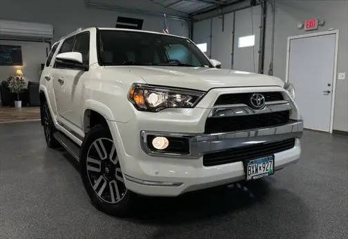 2018 Toyota 4Runner Limited 4WD photo