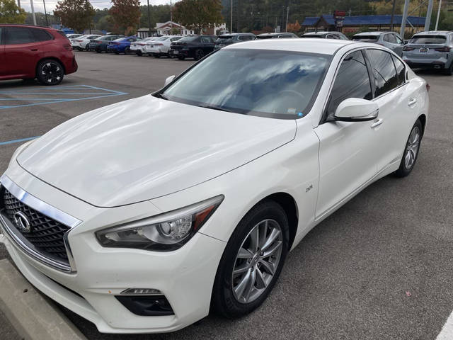 2018 Infiniti Q50 2.0t PURE RWD photo