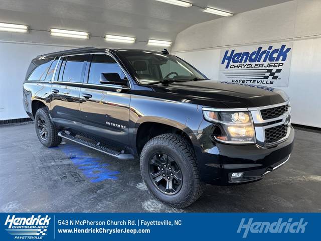 2018 Chevrolet Suburban LT 4WD photo