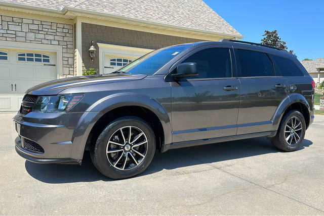 2018 Dodge Journey SE FWD photo