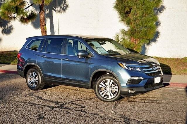 2018 Honda Pilot EX FWD photo