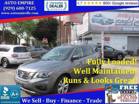 2018 Nissan Pathfinder SL 4WD photo