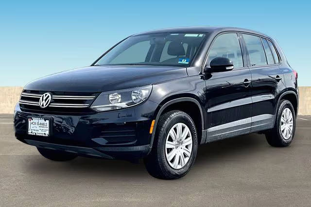 2018 Volkswagen Tiguan FWD photo