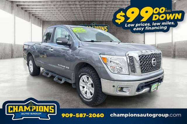 2018 Nissan Titan SV 4WD photo
